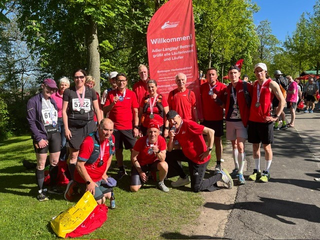Adler-Langlauf im Ziel beim Hermannslauf